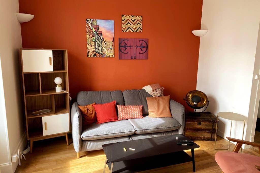 Appartement Cosy Idealement Situe Au Centre Ville ดีจอง ภายนอก รูปภาพ
